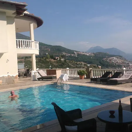 Heavenly With Amazing Views .alanya Is An Amazing Town .many Speak Engl *