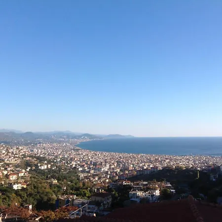 Heavenly With Amazing Views .alanya Is An Amazing Town .many Speak Engl